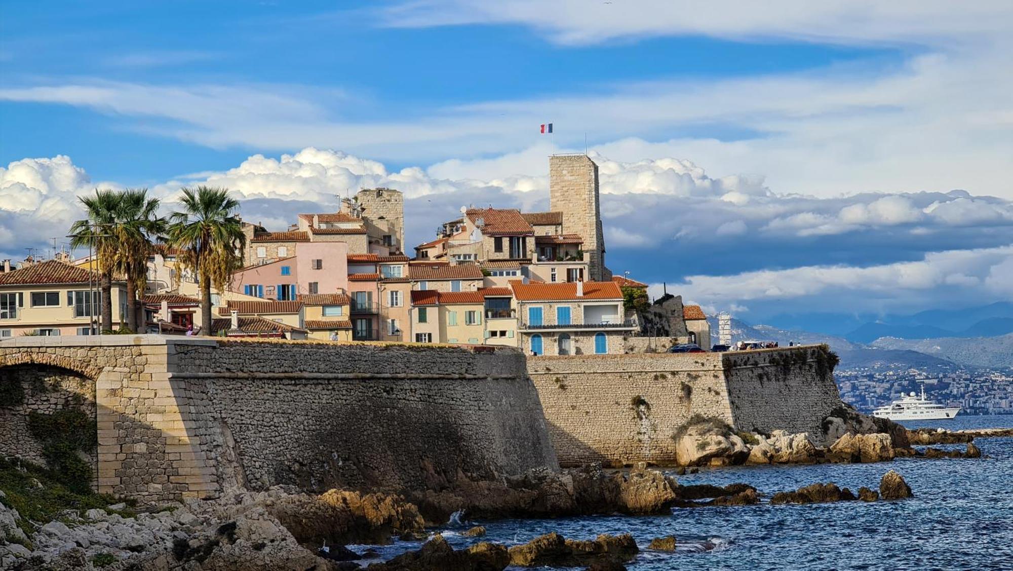 Casalionelantibes 70 Sqm Apartment With Garden And Parking Esterno foto
